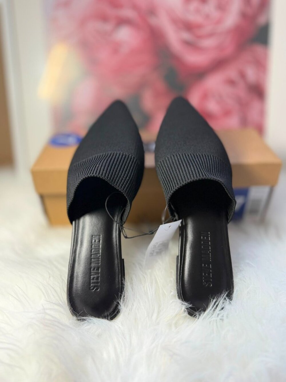 Sandals,size:7 Brand: Steve Madden Color:Black